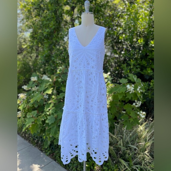 Trina Turk tiered eyelet lace midi dress - size XS - Picture 1 of 4